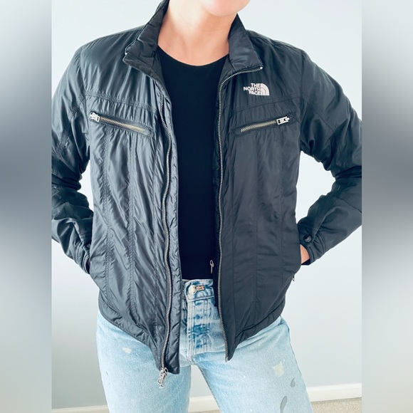 North face jacket - Picture 2 of 9